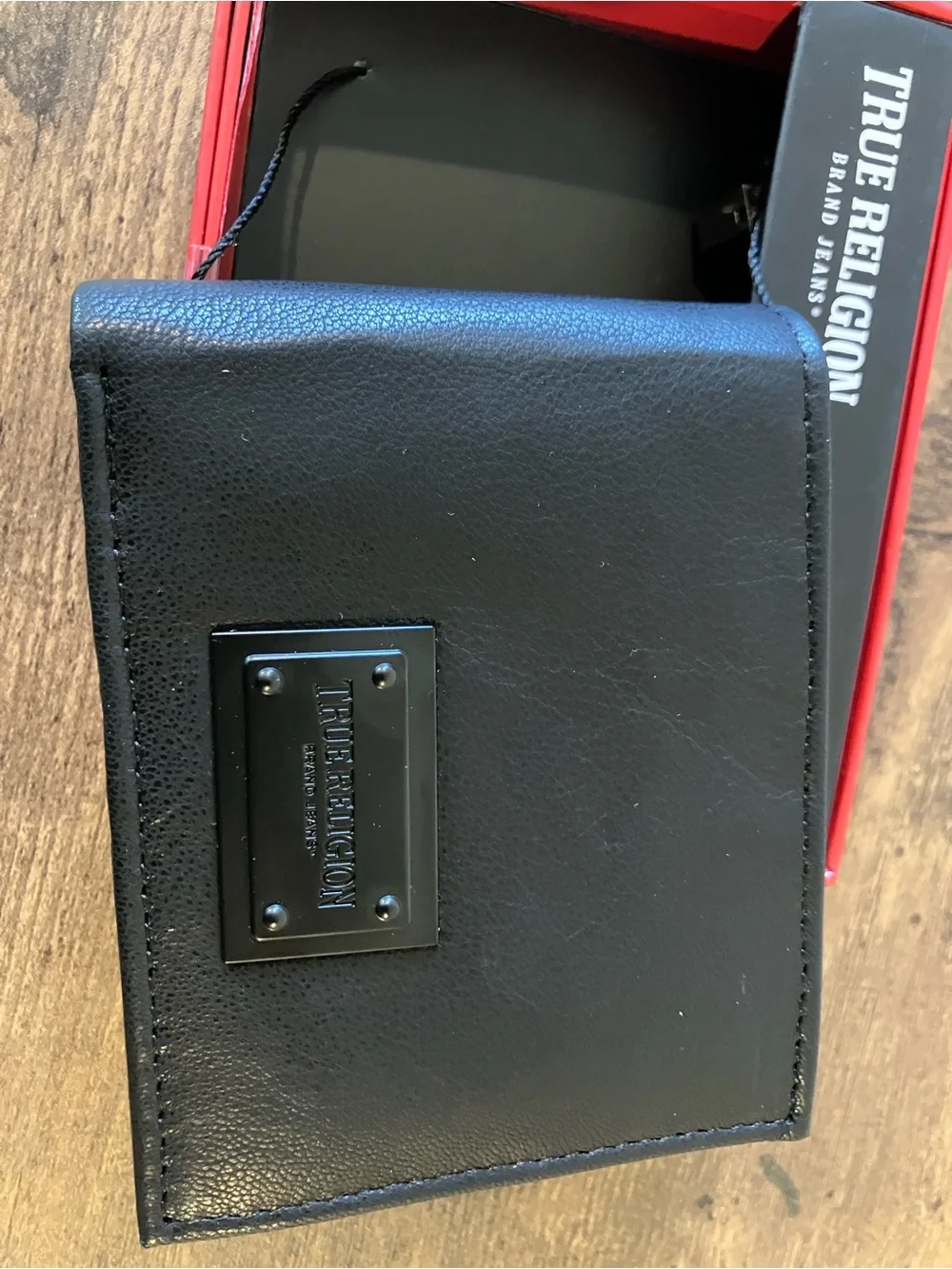 True religion, Wallet